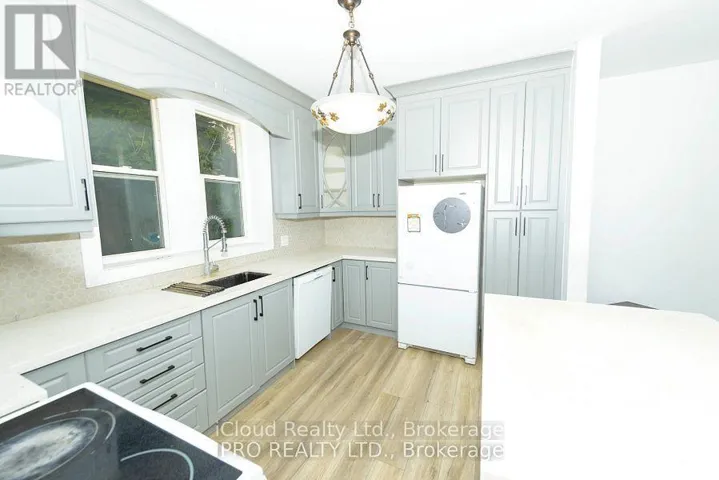 81 FLORENCE AVENUE, Kitchener, Ontario N2A2K9