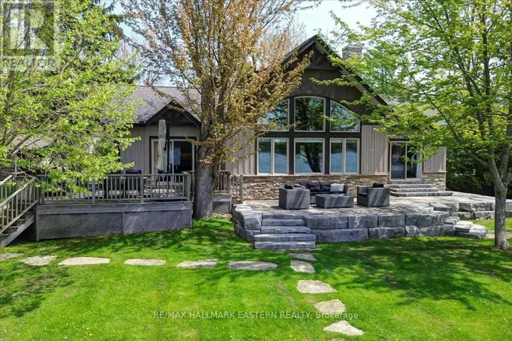 43 LAKESHORE BOULEVARD, Selwyn, Ontario K0L1T0