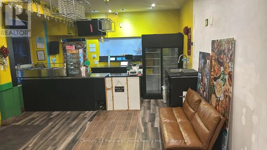 362 BARTON STREET E, Hamilton (Landsdale), Ontario L8L2X9