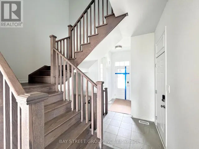 127 LESLIE RICHARD STREET, Markham, Ontario L6C3S9