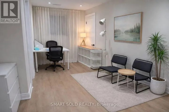 6 RIDWARE CRESCENT, Toronto (Highland Creek), Ontario M1C3S2