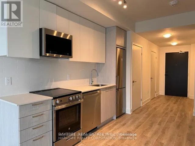 901 - 185 DEERFIELD ROAD, Newmarket (Central Newmarket), Ontario L3Y0G7