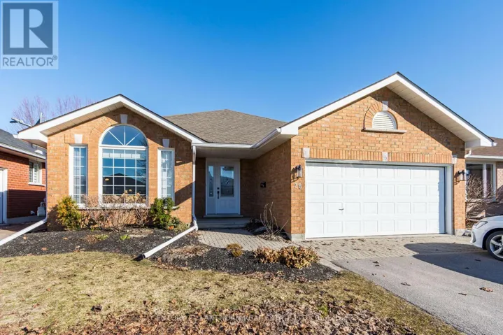 28 HICKORY GROVE, Belleville (Belleville Ward), Ontario K8N5Y1