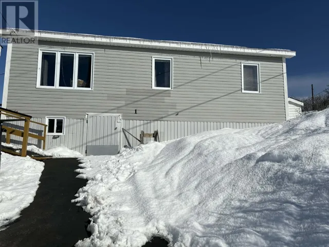 1 Clothiers Place, Burgeo, Newfoundland & Labrador A0N2H0