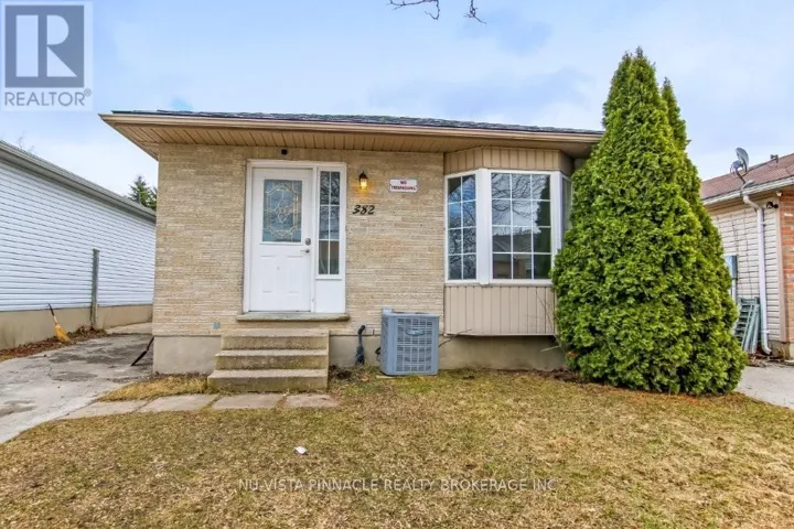 382 FLEMING DRIVE, London East (East D), Ontario N5V4Y8