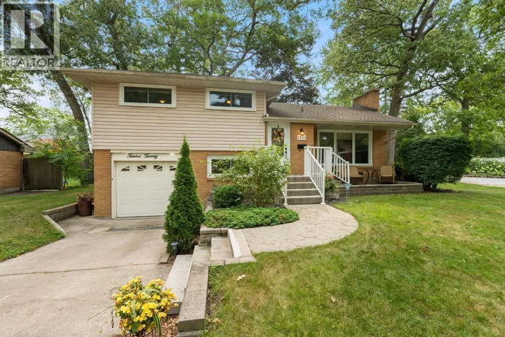 1220 RIDGEWOOD DRIVE, Sarnia, Ontario N7V3R1