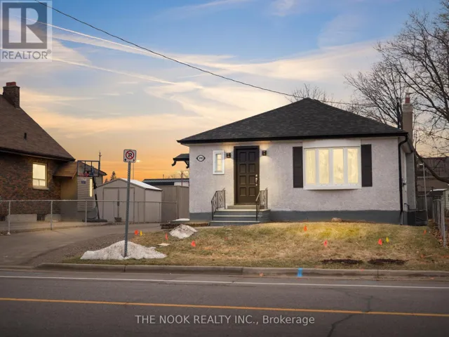 UPPER - 590 ATHOL STREET E, Oshawa (Central), Ontario L1H1M3