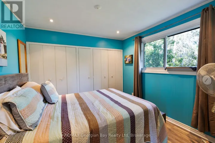 780