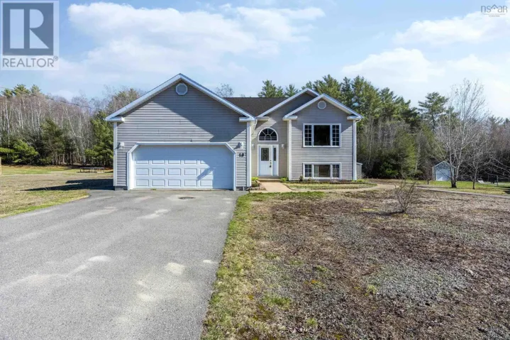 10 Cameron Drive, Melvern Square, Nova Scotia B0P1R0