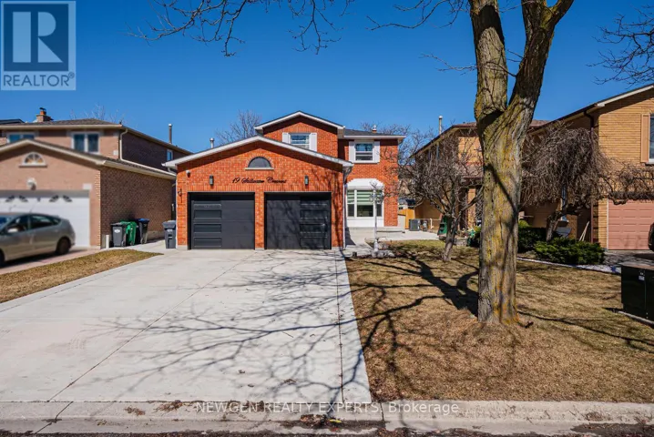 19 STILLWATER CRESCENT, Brampton (Brampton West), Ontario L6X3K6