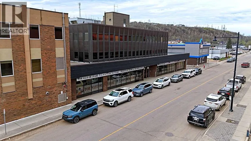 Main Level, 9911 Macdonald Avenue, Fort McMurray, Alberta T9H1S7