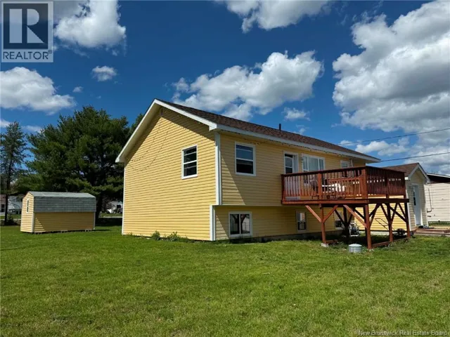 5 Belding Street, Lower Newcastle, New Brunswick E1V7E1