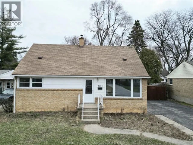 3672 MORRIS DRIVE, Windsor, Ontario N9E2K7