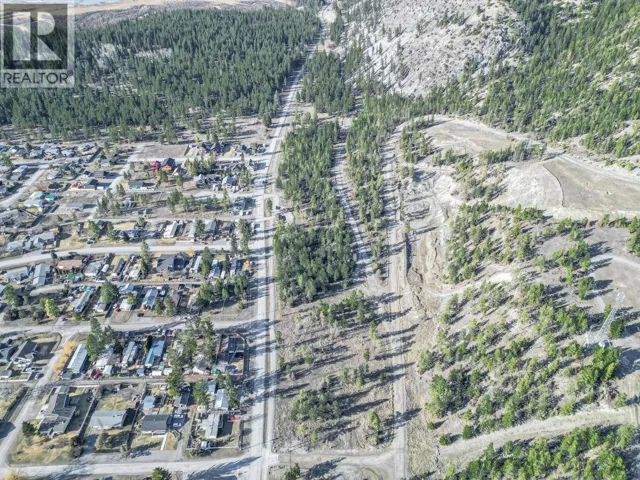 8850 GRAINGER Road, Canal Flats, British Columbia V0B1B0