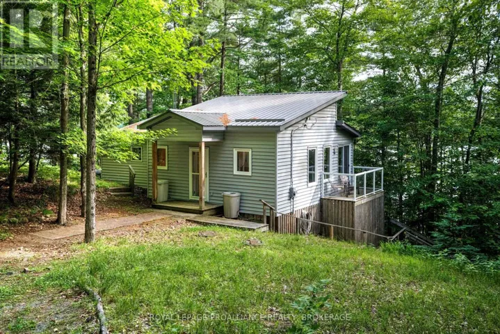 7 SCARLETT LANE, Rideau Lakes, Ontario K0G1X0