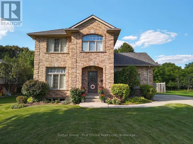 338 DELAMERE AVENUE, Stratford, Ontario N5A5A4