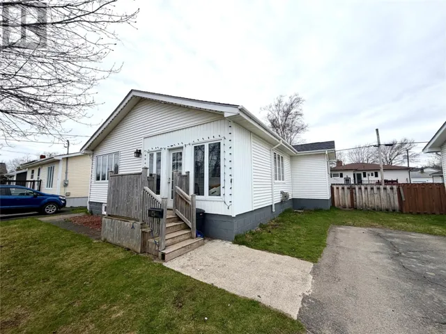 25 St Stephens Street, Stephenville, Newfoundland & Labrador A2N1L5