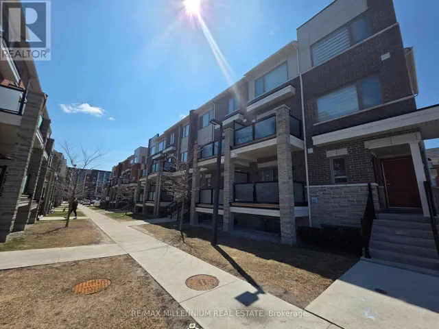 15 - 240 LAGERFELD DRIVE, Brampton (Northwest Brampton), Ontario L7A5G9