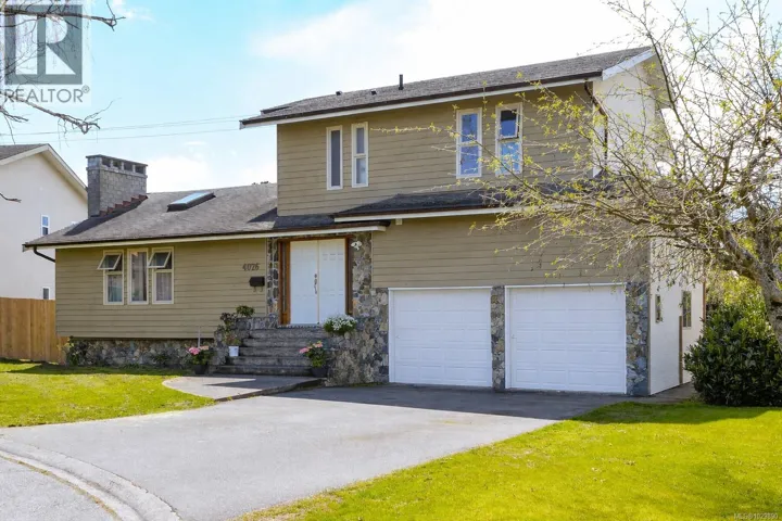 4026 Cavallin Crt, Saanich, British Columbia V8N5P9