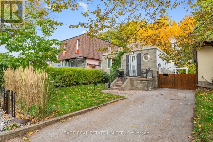 307 WARDEN AVENUE, Toronto (Birchcliffe-Cliffside), Ontario M1N3A3