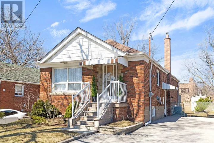 6 JANET BOULEVARD, Toronto (Wexford-Maryvale), Ontario M1R1H6