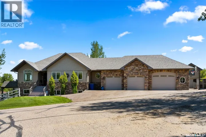 15 MEADOW BAY, Lumsden, Saskatchewan S0G3C0