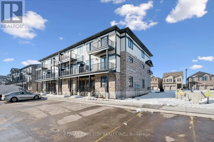 51 LOMOND LANE, Kitchener, Ontario N2R0T6