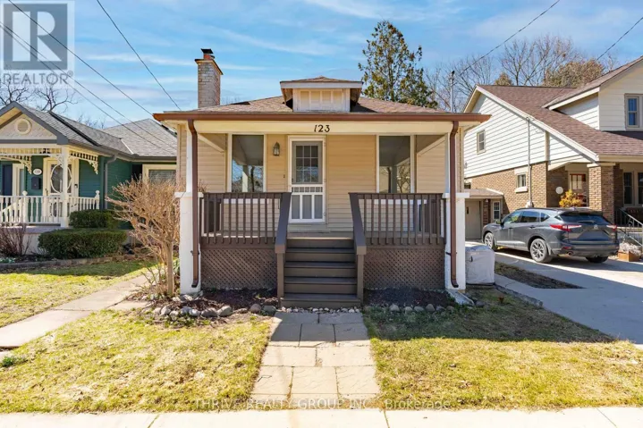 123 THORNTON AVENUE, London East (East B), Ontario N5Y2Y6