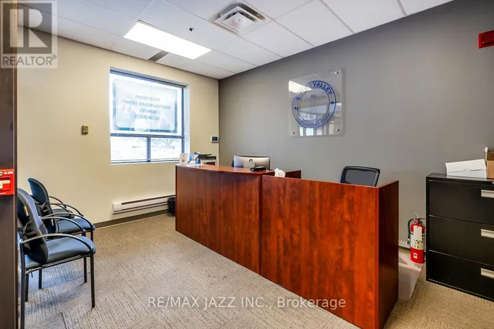 300 - 274 MACKENZIE AVENUE, Ajax (South West), Ontario L1S2E9