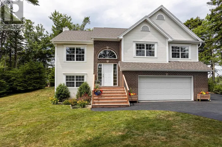 18 Stonehenge Lane, Westwood Hills, Upper Tantallon, Nova Scotia B3Z4J6