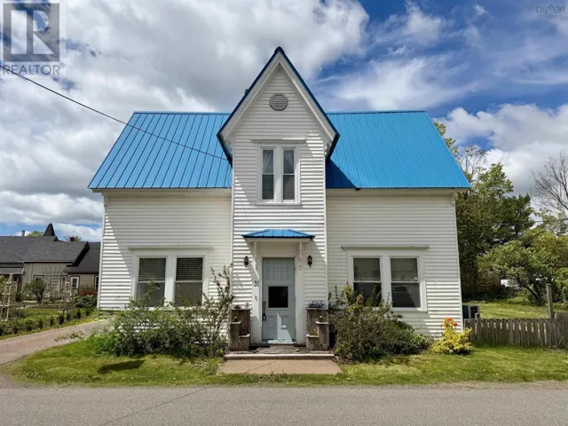 31 Chapel Street, Parrsboro, Nova Scotia B0M1S0