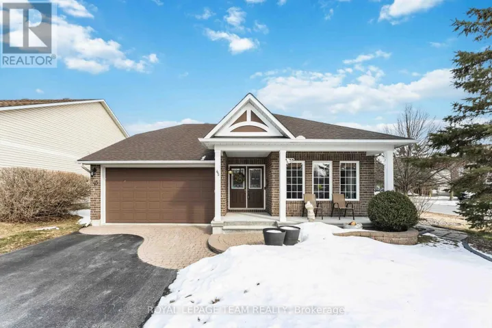 45 BURNSTEAD CRESCENT, Ottawa, Ontario K2M2T4