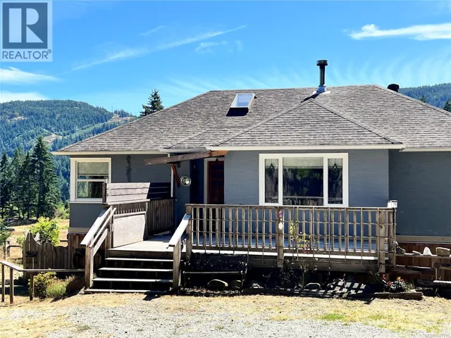 133 Baker Rd, Salt Spring, British Columbia V8K2N6