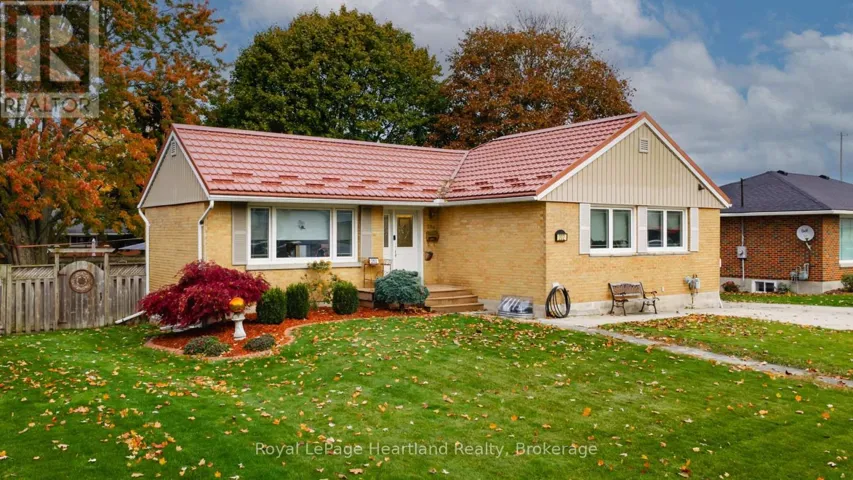 202 ST. DAVID STREET, West Perth (Mitchell), Ontario N0K1N0