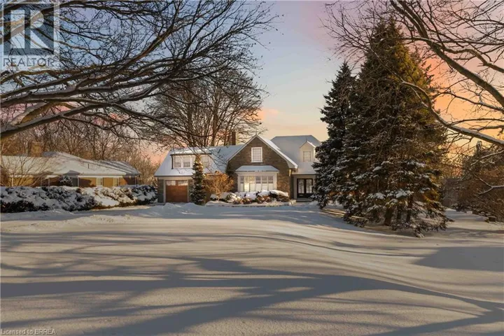 8 TUTELA HEIGHTS Road, Brantford, Ontario N3T1A1