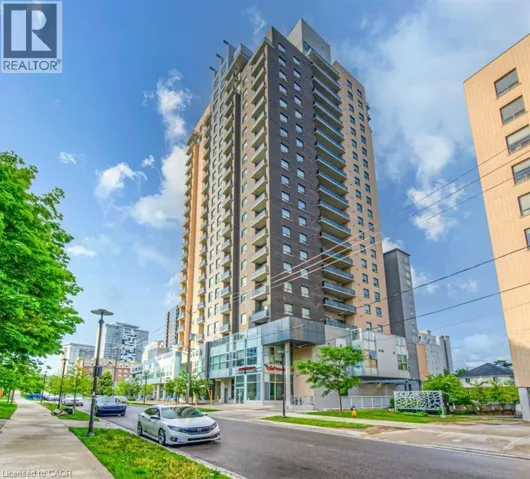 318 SPRUCE Street Unit# 1505, Waterloo, Ontario N2L0E9