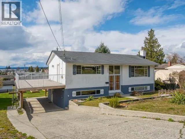 4683 FERNWOOD AVE, Powell River, British Columbia V8A3L7
