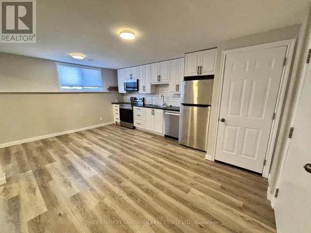 LOWER - 3 1ST AVENUE, Prince Edward County (Wellington Ward), Ontario K0K3L0