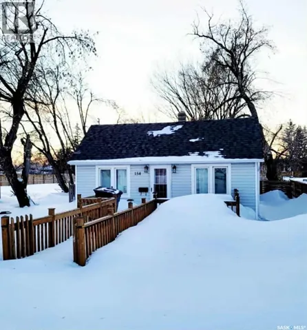 154 Ontario AVENUE, Yorkton, Saskatchewan S3N2A1