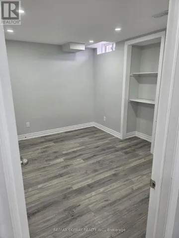 BSMT - 6 HAVERSTOCK CRESCENT, Brampton (Northwest Brampton), Ontario L7A4C9