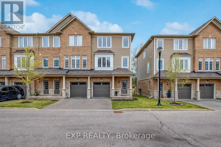 17 - 122 DUNDAS STREET E, Hamilton (Waterdown), Ontario L9H7N3