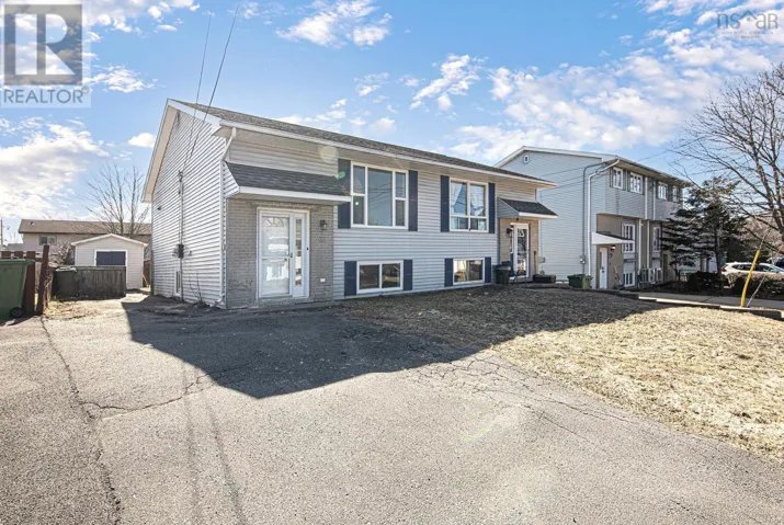 32 Contessa Court, Lower Sackville, Nova Scotia B4C3W3