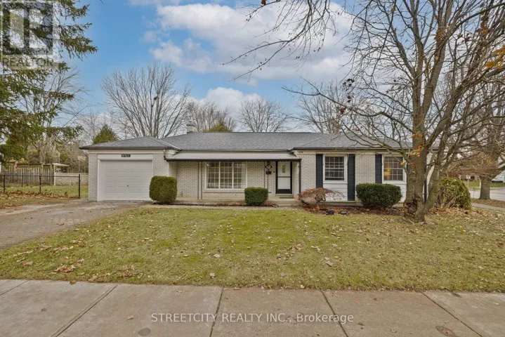 696 VILLAGE GREEN AVENUE, London South (South M), Ontario N6K1H1