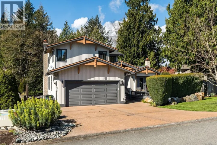 764 Westbury Rd, Saanich, British Columbia V8Y1G8
