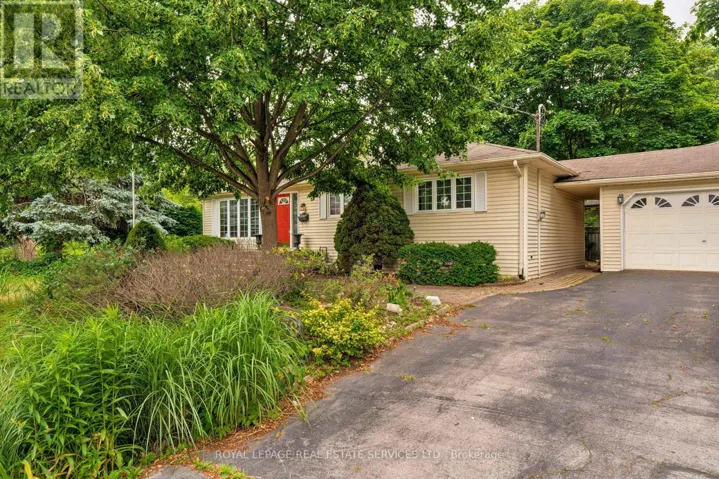 478 AVON CRESCENT, Oakville (MO Morrison), Ontario L6J2T4