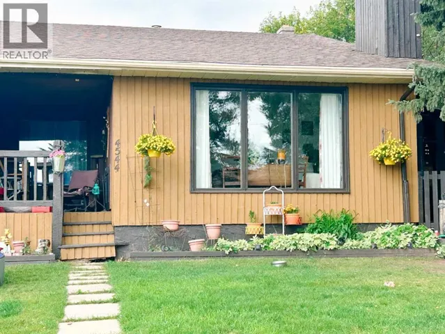 4544 46 Avenue, Rocky Mountain House, Alberta T4T1A2