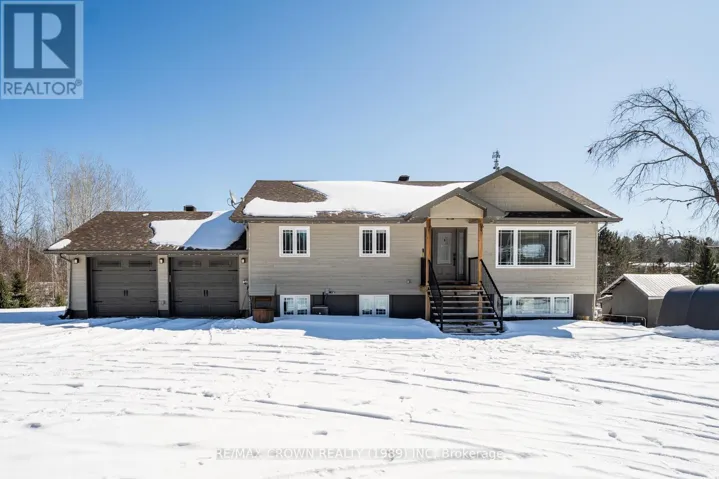 211 EGLINGTON ROAD N, East Ferris, Ontario P0H1H0