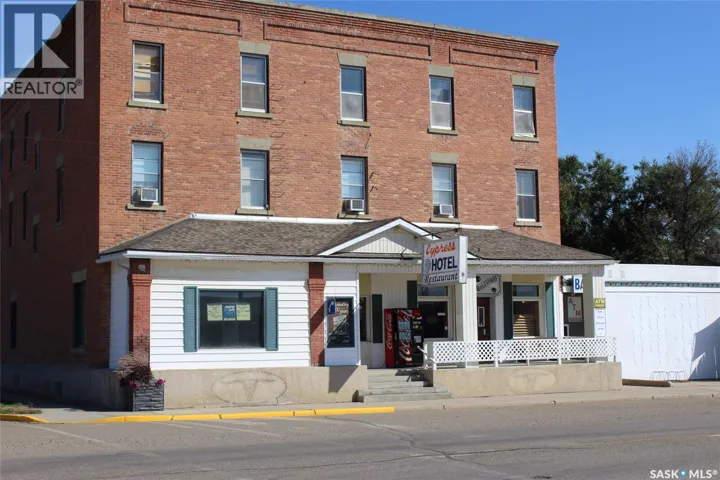 343 Redcoat DRIVE, Eastend, Saskatchewan S0N0T0