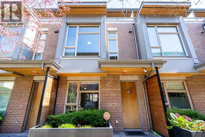 5518 OAK STREET, Vancouver, British Columbia V6M2V6