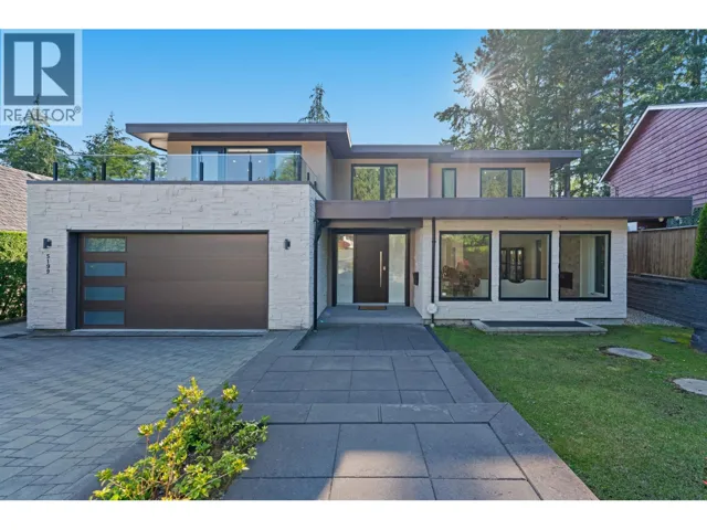 5199 CLIFFRIDGE AVENUE, North Vancouver, British Columbia V7R3V2